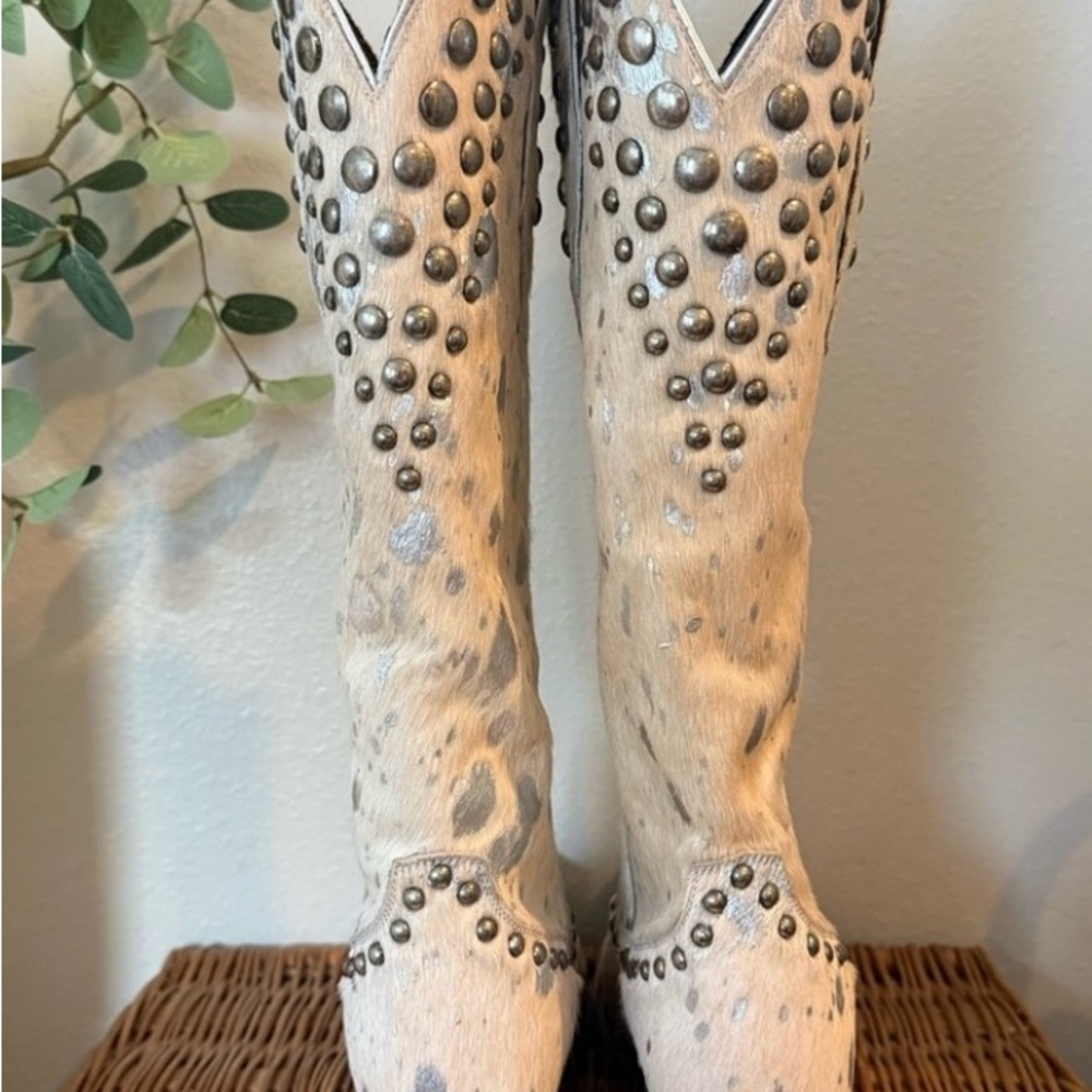 Lane “Wild Hair” off White and Silver Studded Women's Cowboy Boots